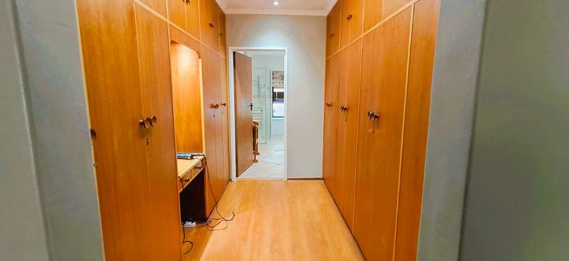 4 Bedroom Property for Sale in Helicon Heights Free State